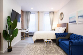 240-9 Luxury Prime Location Studio W&D